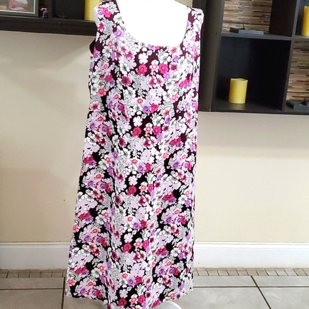 Mlle Gabrielle White Purple Floral Prairie Cottagecore Shift Midi Dress